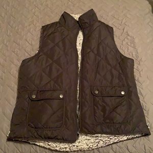 Black Reversible Vest